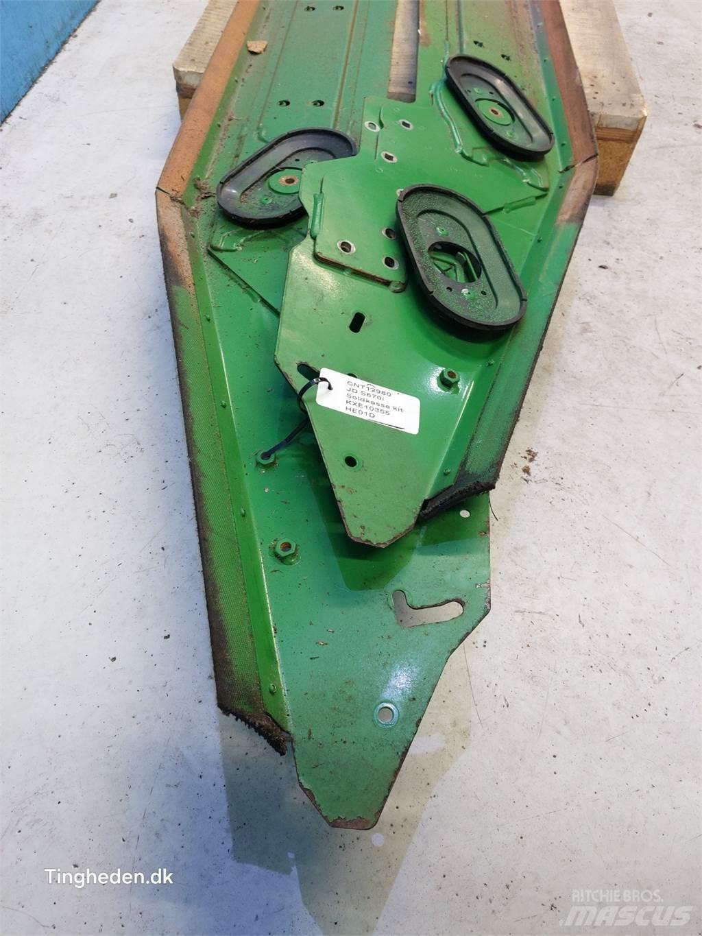 John Deere S670 砂鹽撒布機