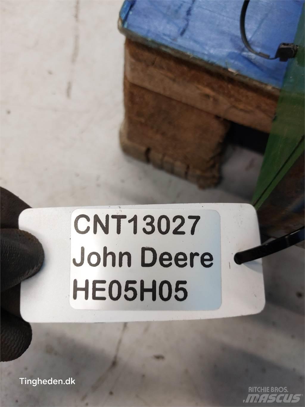 John Deere S670 其他農業機械
