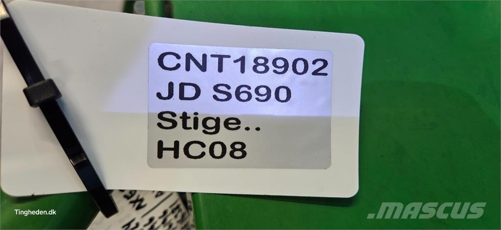 John Deere S690 其他農業機械