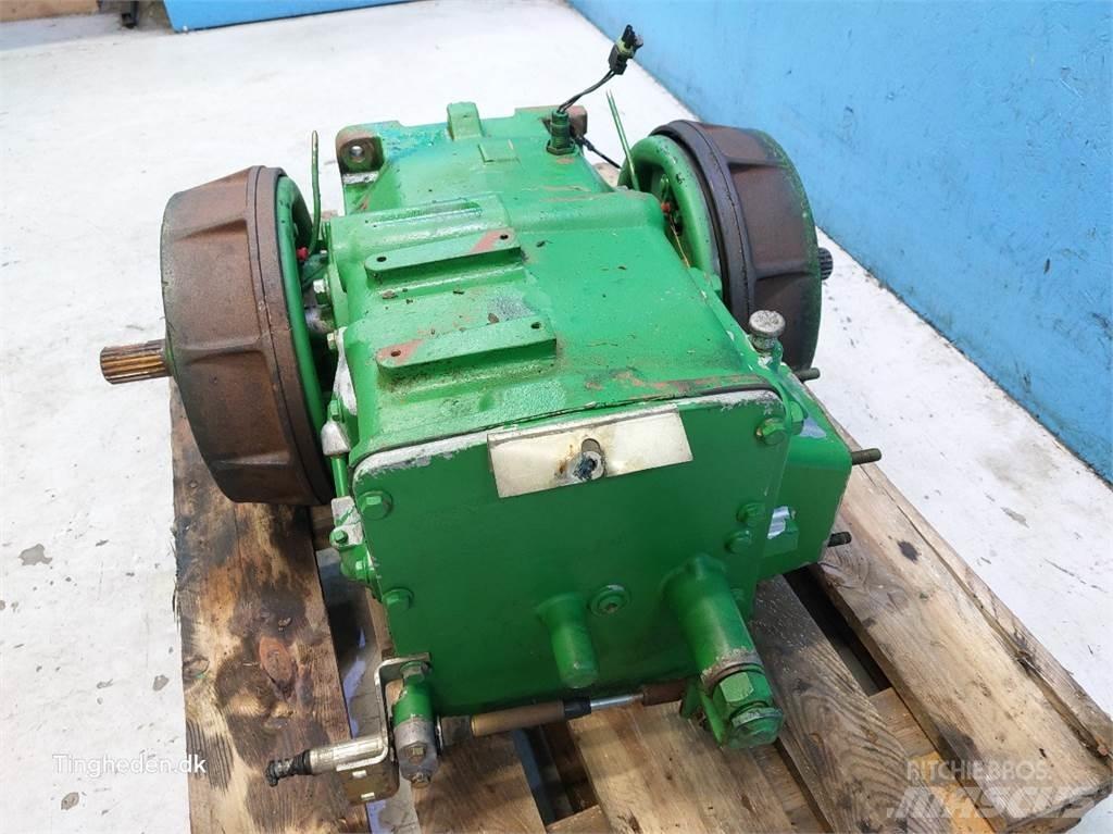 John Deere T660I 傳動裝置