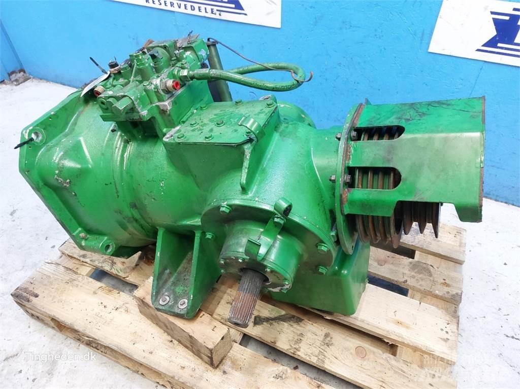 John Deere T660I 傳動裝置