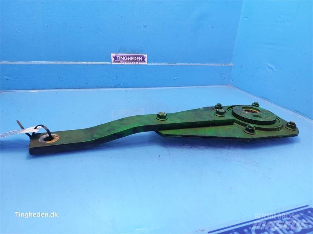 John Deere T660I 砂鹽撒布機