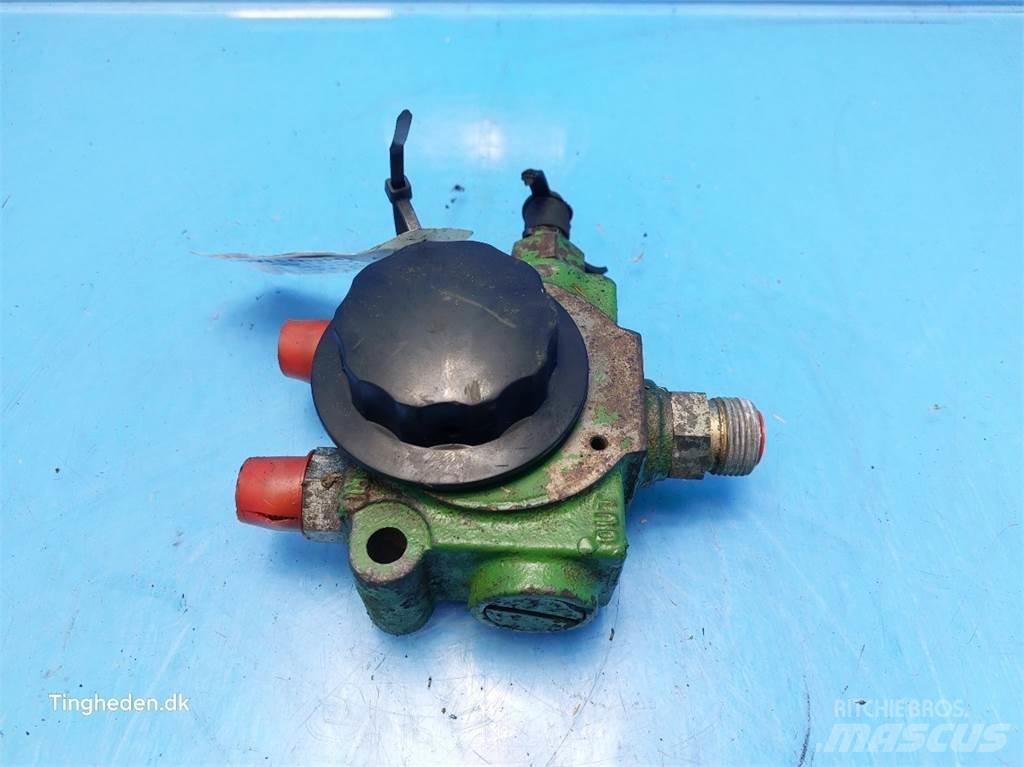 John Deere T660I 油壓