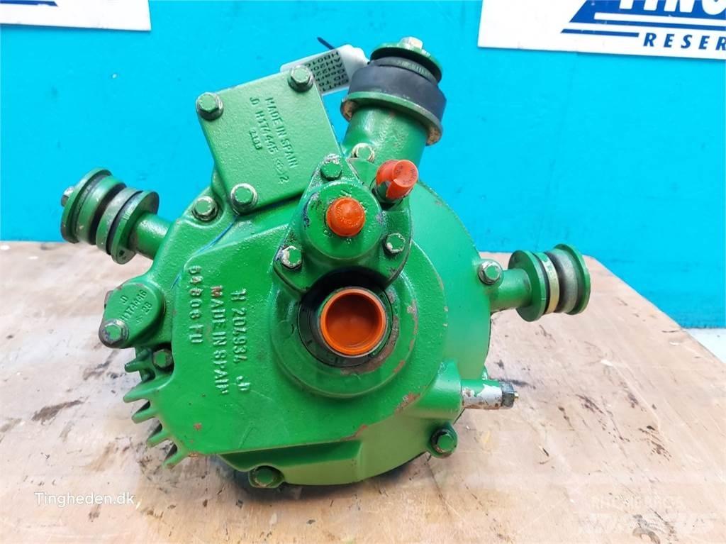 John Deere T660I 傳動裝置