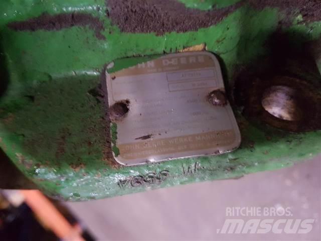 John Deere Træk 其他曳引機配件