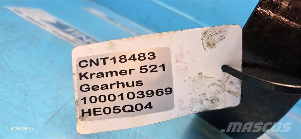 Kramer 521 軸