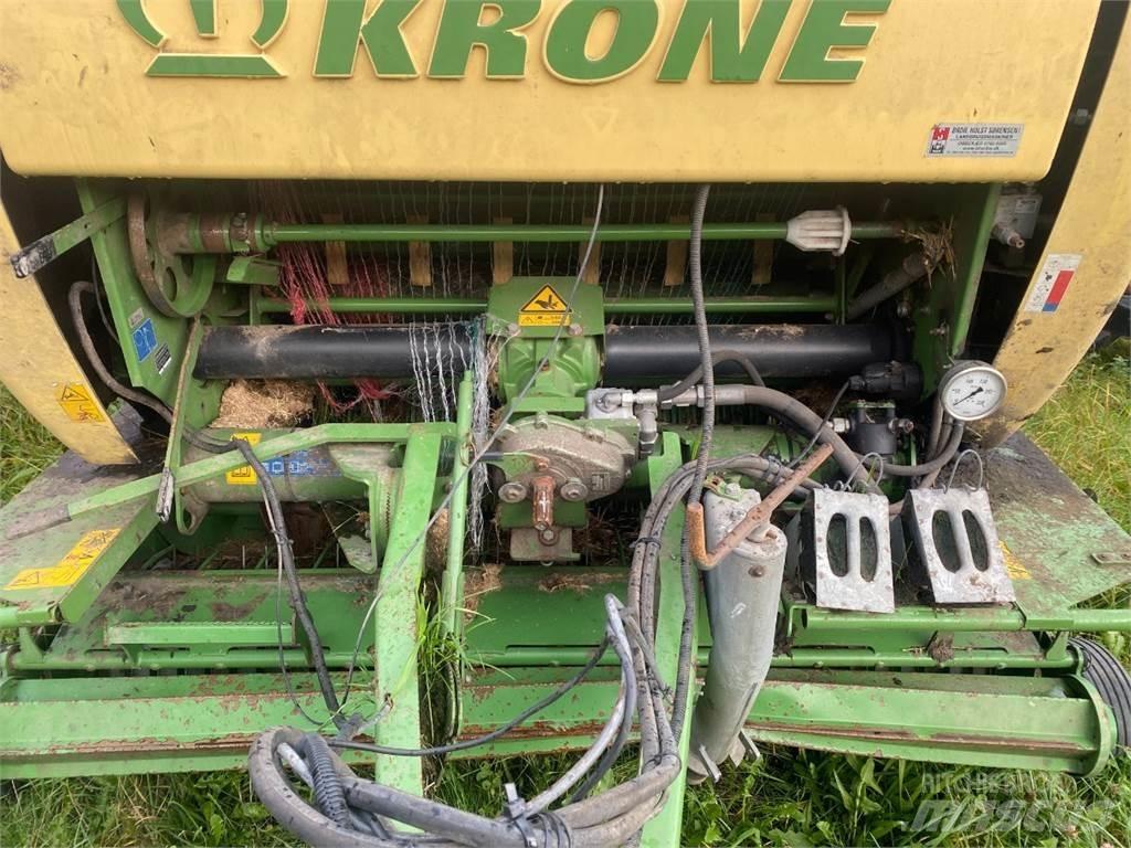 Krone CV150 XC 圓型牧草打包機