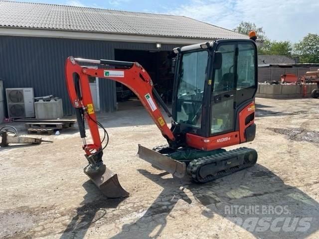 Kubota KX19-4 小型挖土機/掘鑿機<7t(小型挖掘機)