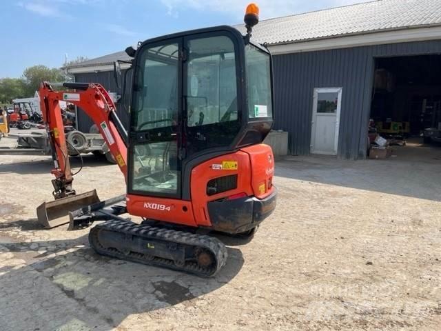 Kubota KX19-4 小型挖土機/掘鑿機<7t(小型挖掘機)