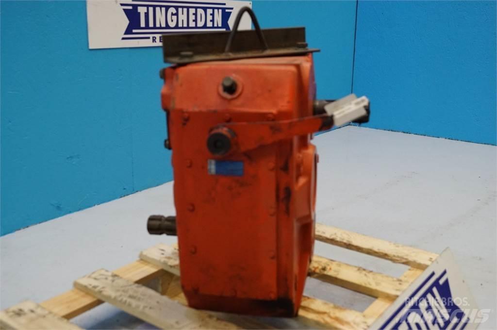 Kuhn Fodervogn 混合餵料機