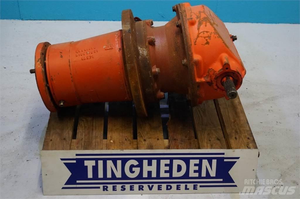 Kuhn Fodervogn 混合餵料機