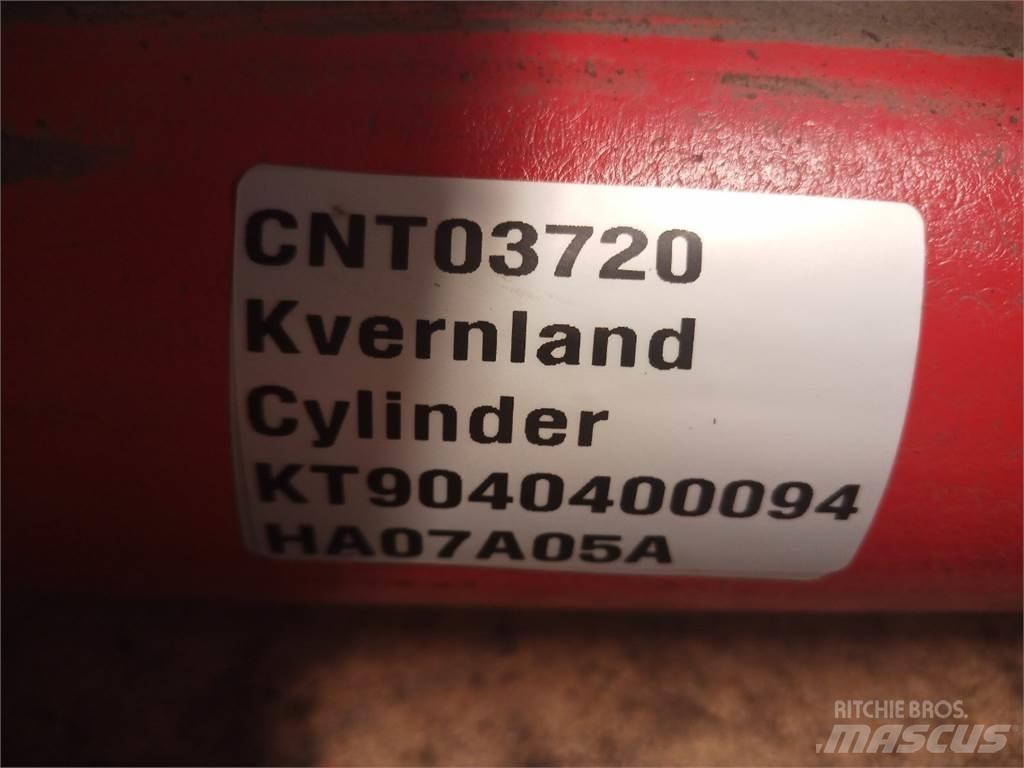 Kverneland 4232 割草劑