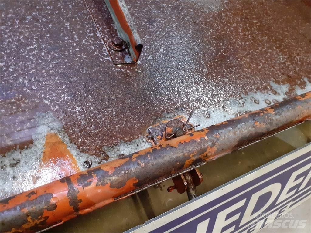 Laverda 3650 砂鹽撒布機