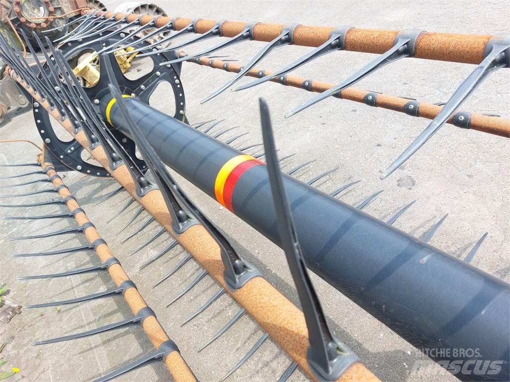 MacDon D60 聯合收穫機配件