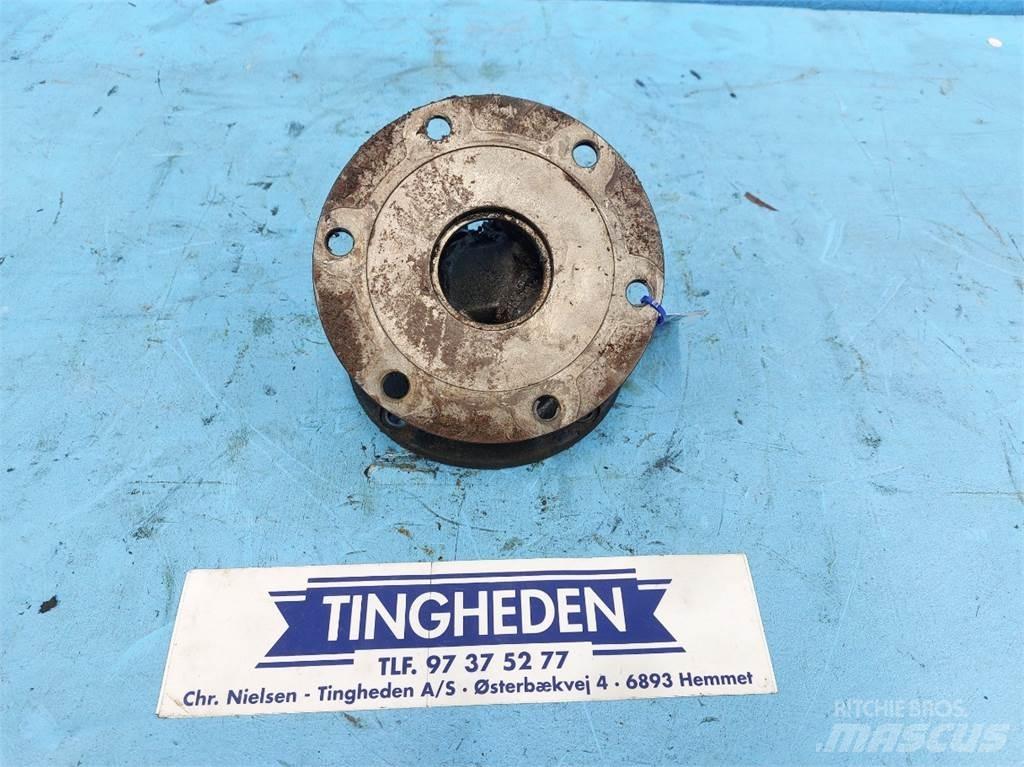 MacDon D60 聯合收穫機配件
