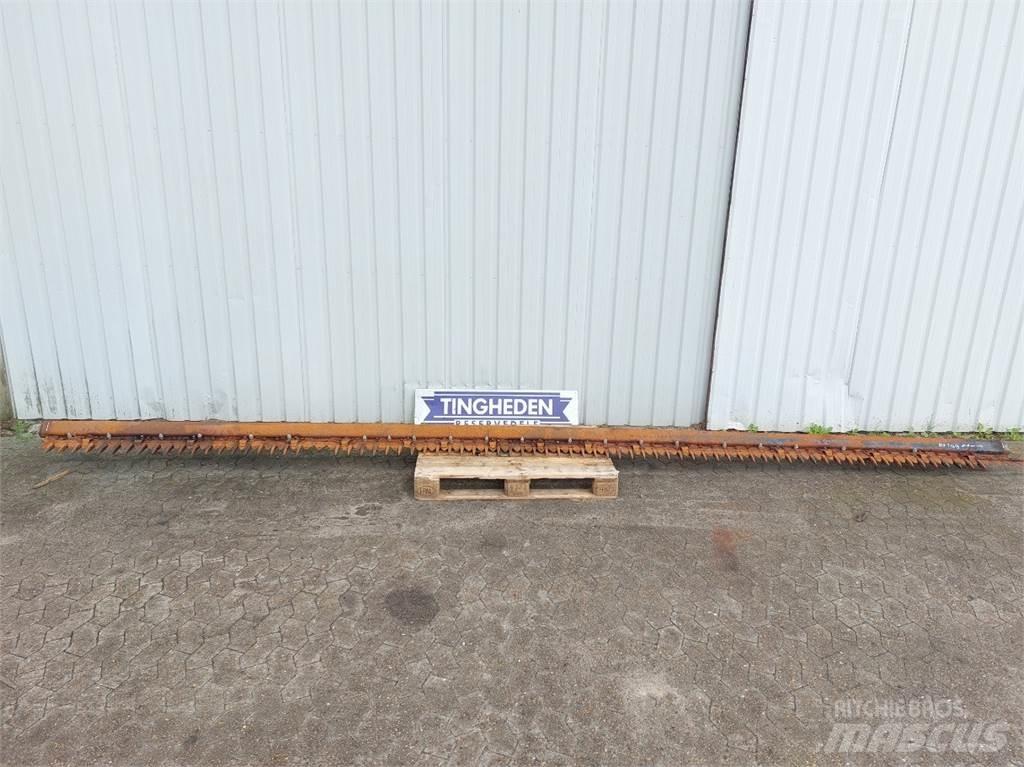 MacDon D60 聯合收穫機配件