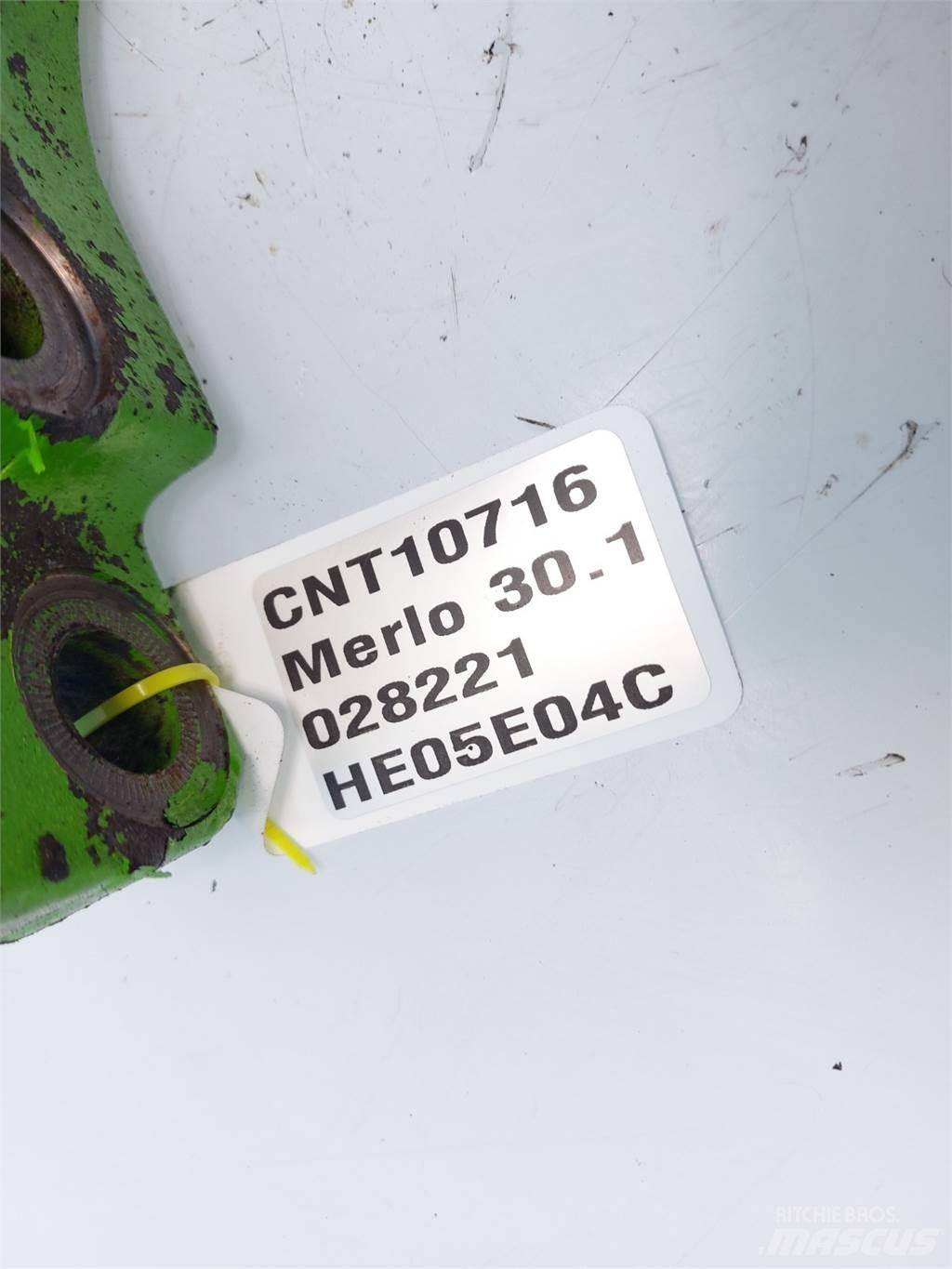Merlo 30.1 軸