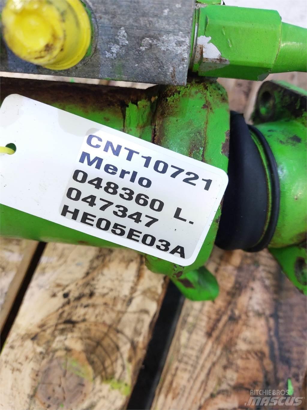 Merlo P41.7 油壓