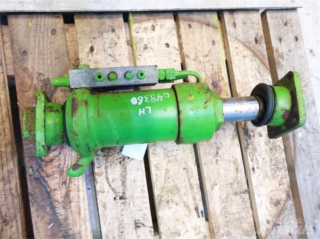 Merlo P41.7 油壓