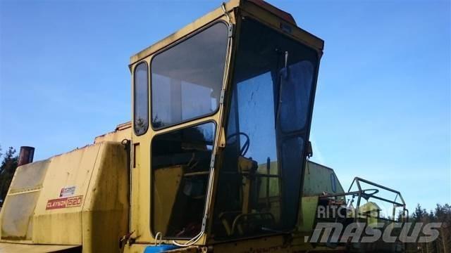 New Holland 1520 駕駛室與內部