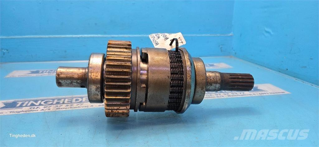 New Holland 8340 傳動裝置