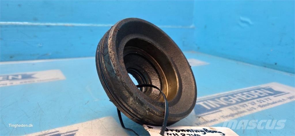 New Holland 8340 傳動裝置