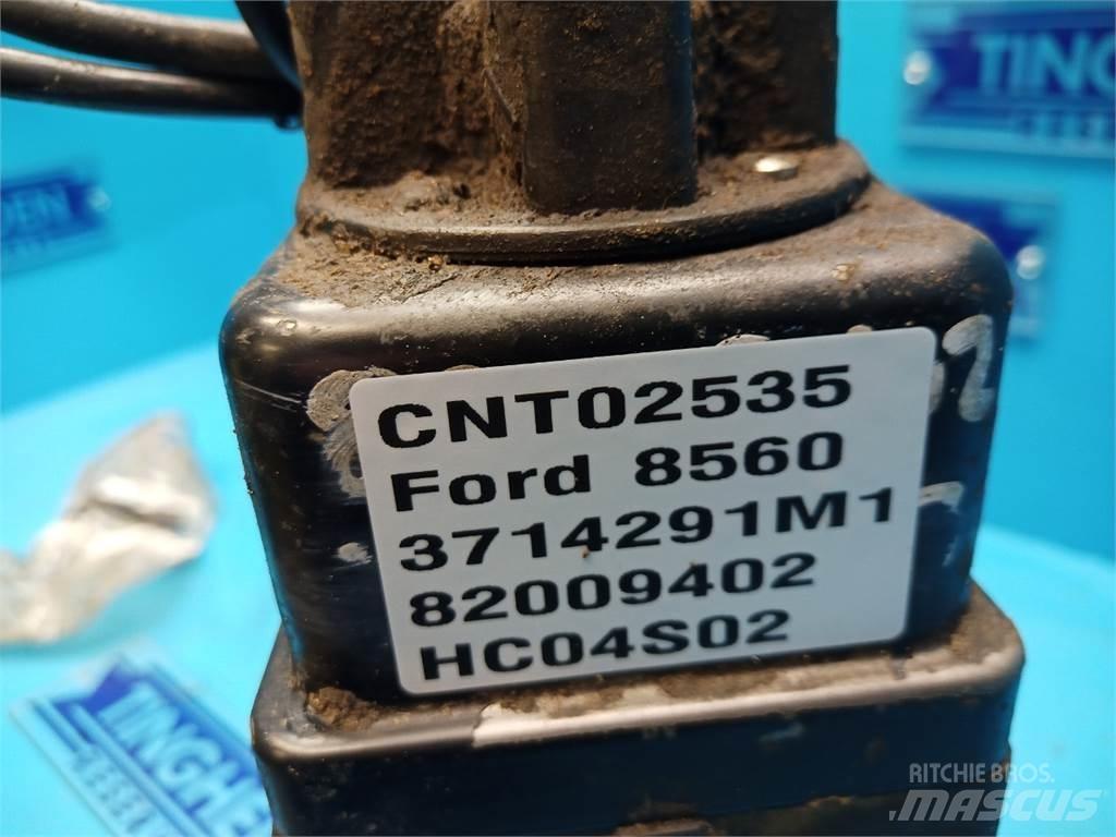 New Holland 8560 電子設備