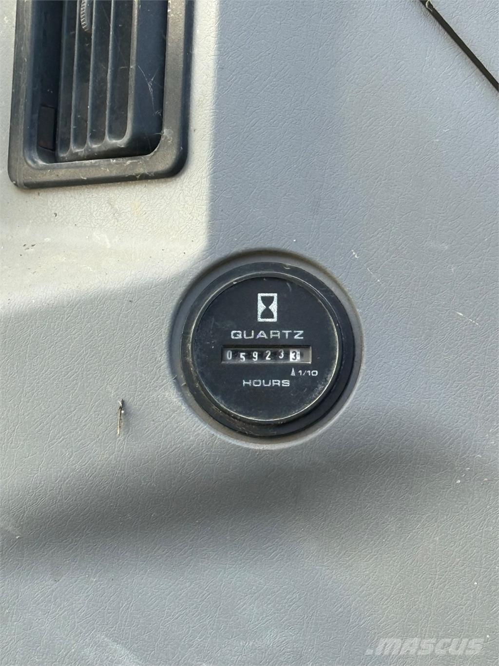 New Holland E305 履帶式 挖土機/掘鑿機/挖掘機