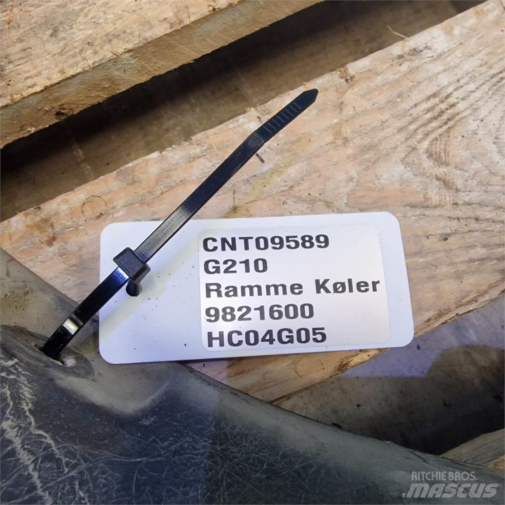 New Holland G210 散熱器/水箱