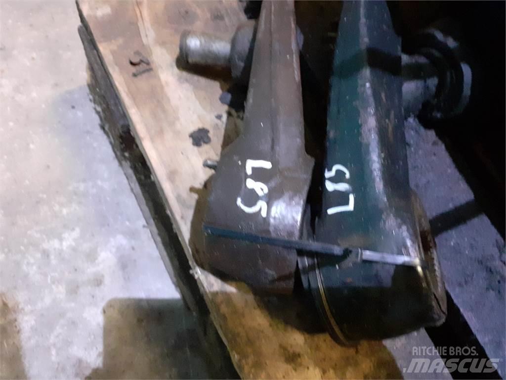 New Holland L85 傳動裝置