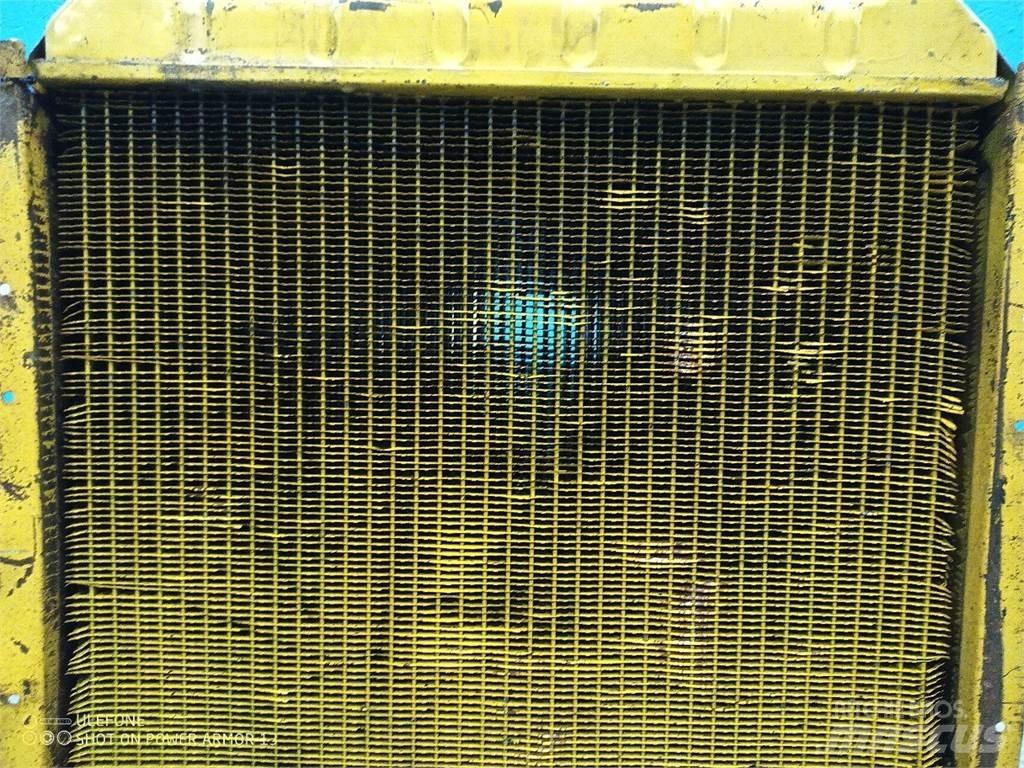 New Holland M103 散熱器/水箱