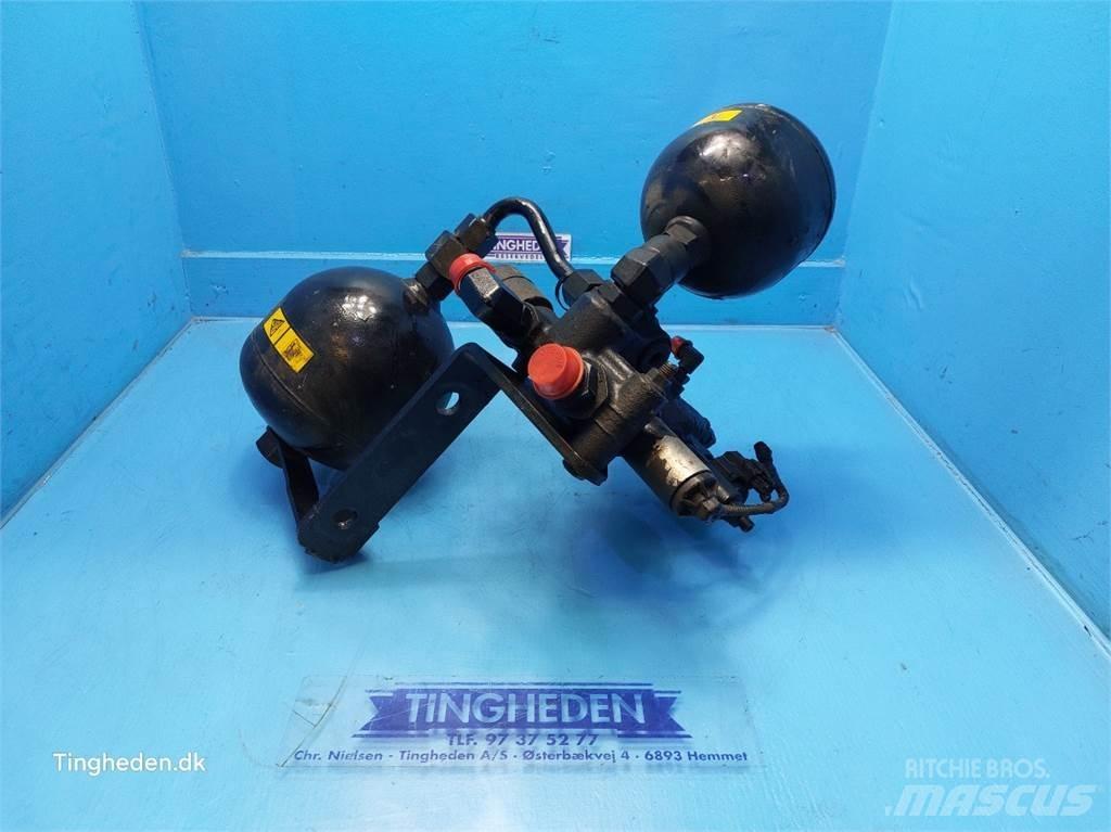 New Holland T6 油壓