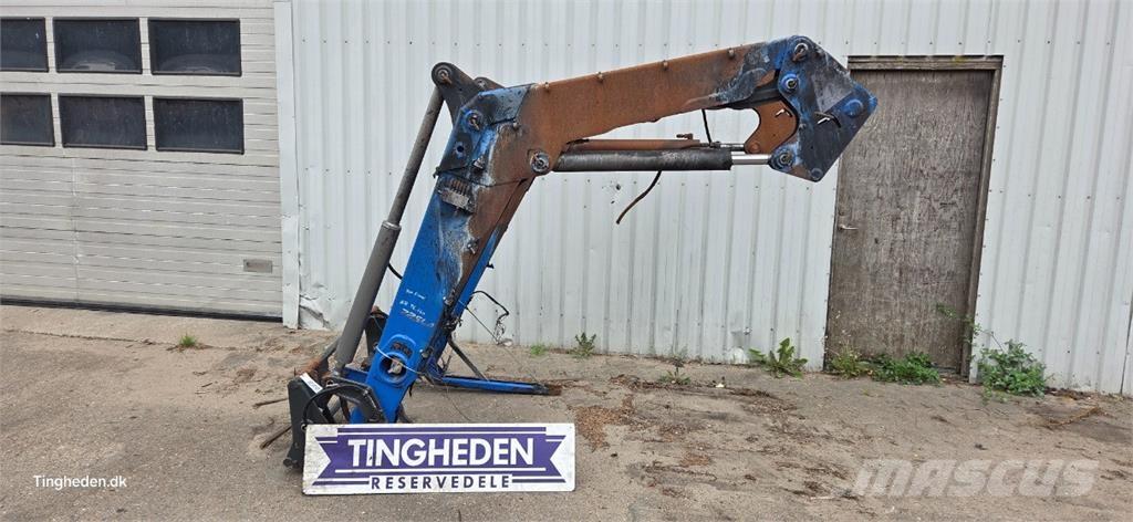 New Holland T6 前端裝載機配件