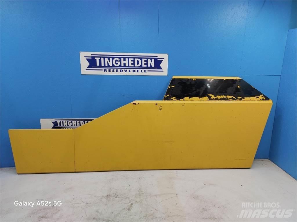 New Holland TF78 其他農業機械