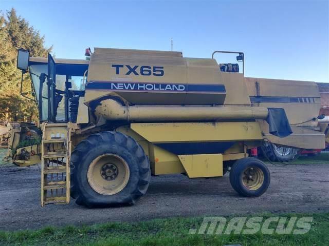 New Holland TX65 聯合收穫機
