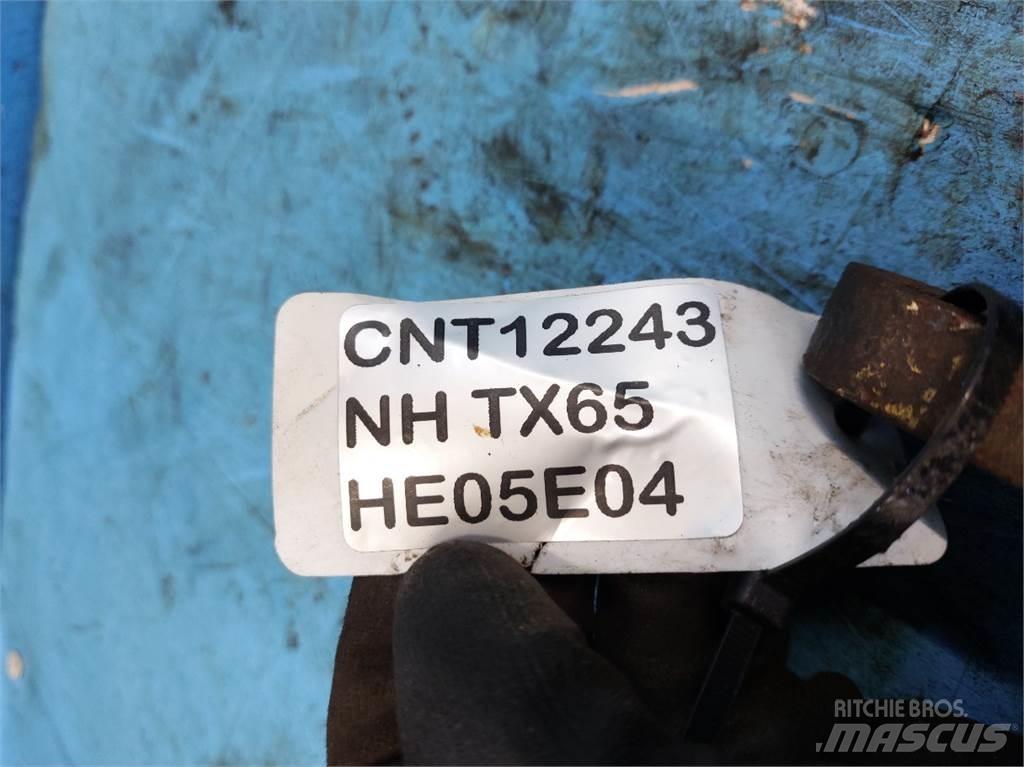 New Holland TX65 砂鹽撒布機