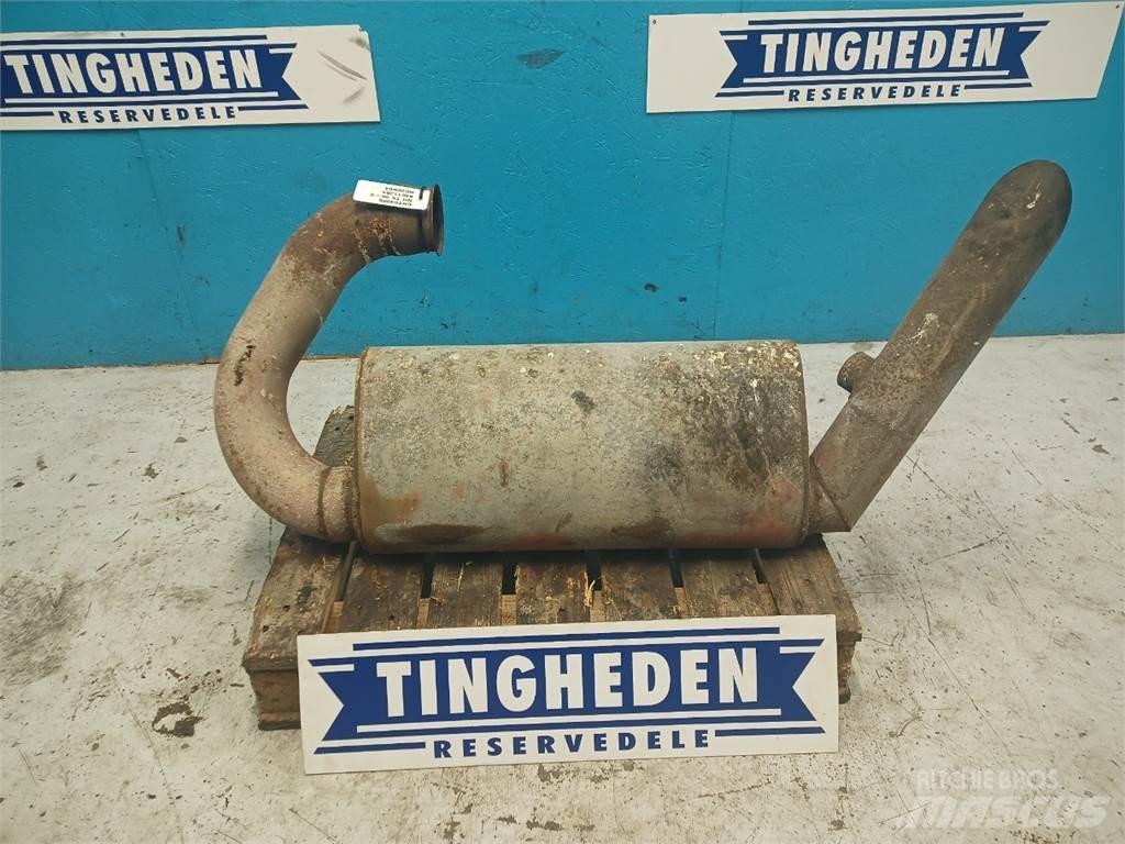 New Holland TX66 引擎/發動機