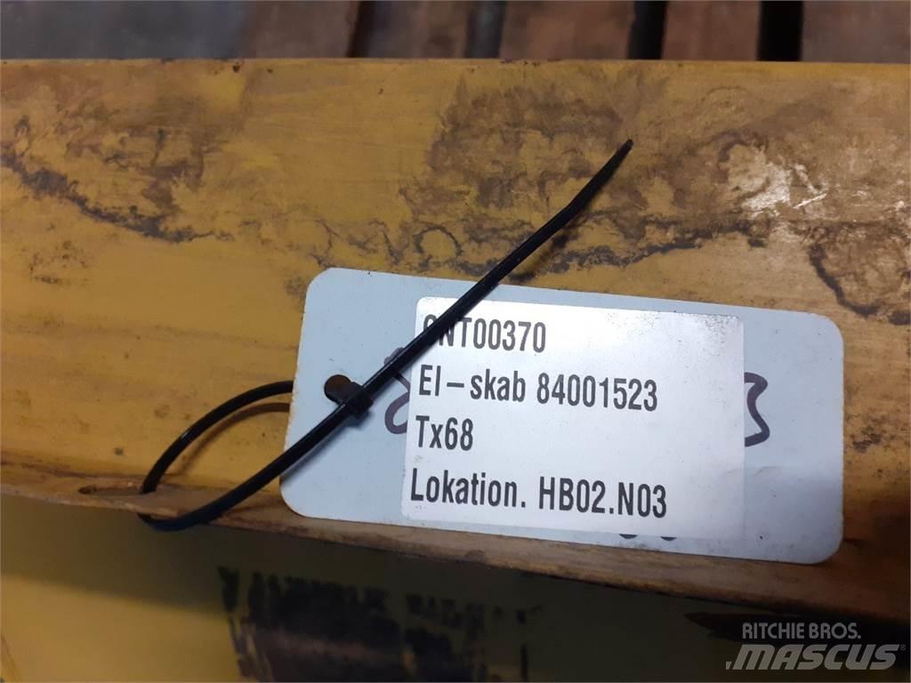 New Holland TX68 電子設備