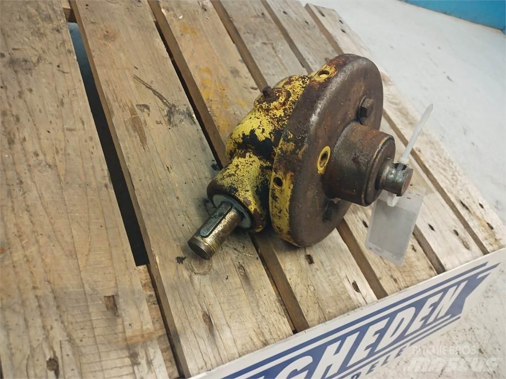 New Holland TX68 傳動裝置