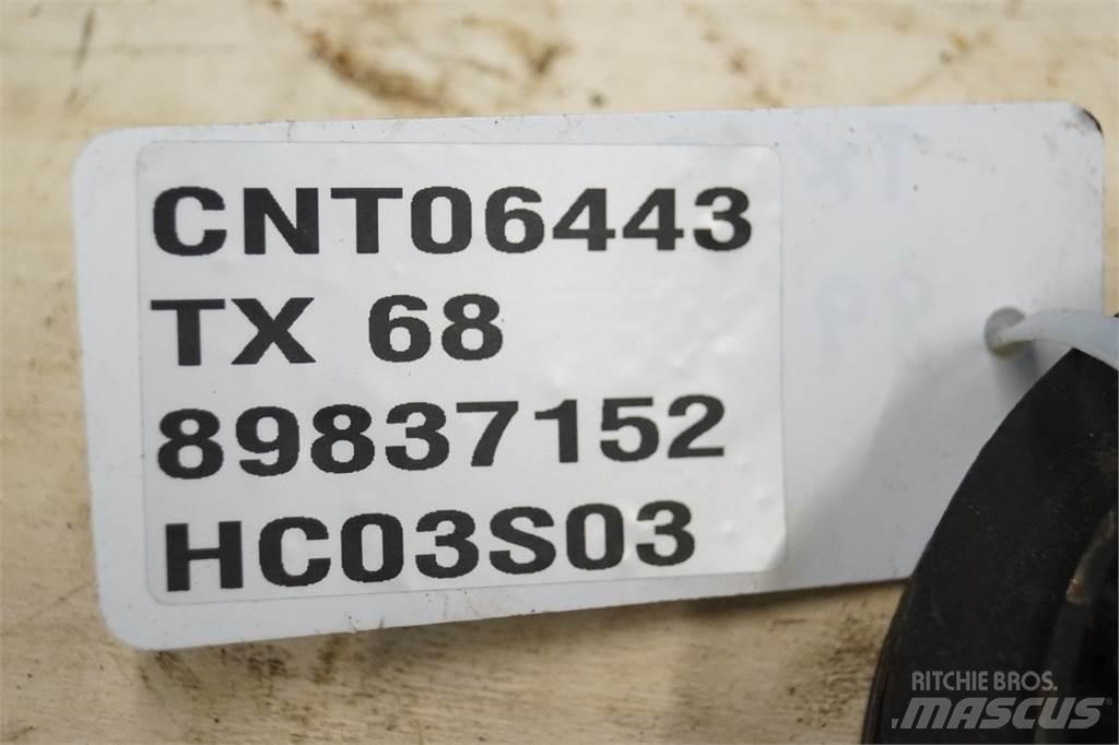 New Holland TX68 傳動裝置