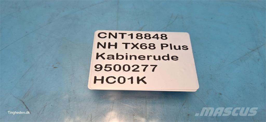 New Holland TX68 駕駛室與內部