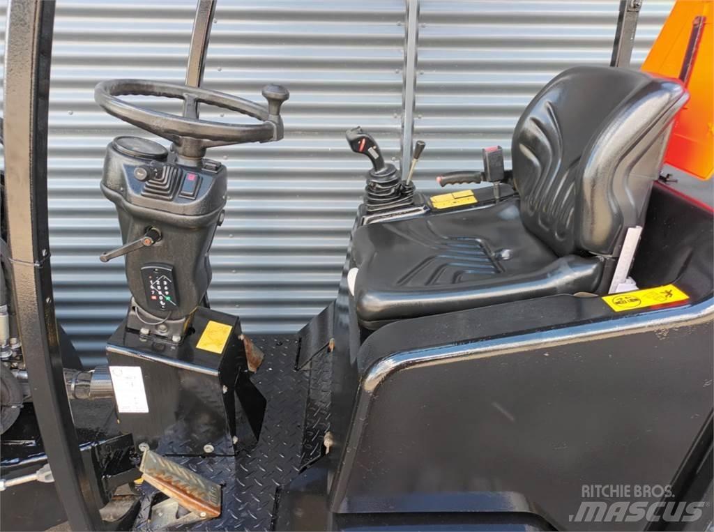 Schäffer 2434 小型裝載機