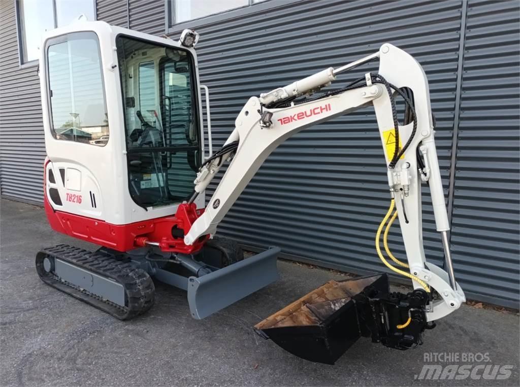 Takeuchi tb216 小型挖土機/掘鑿機<7t(小型挖掘機)