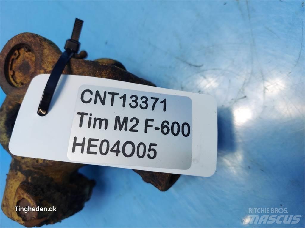 Tim M2 F-600 甜菜收穫機