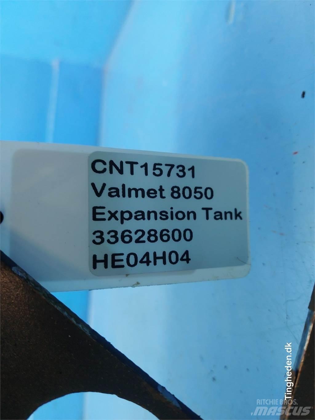 Valmet 8050 散熱器/水箱