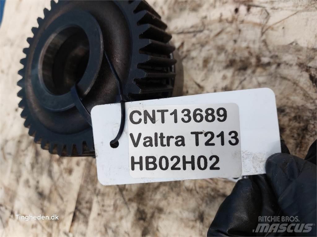Valtra T213 傳動裝置