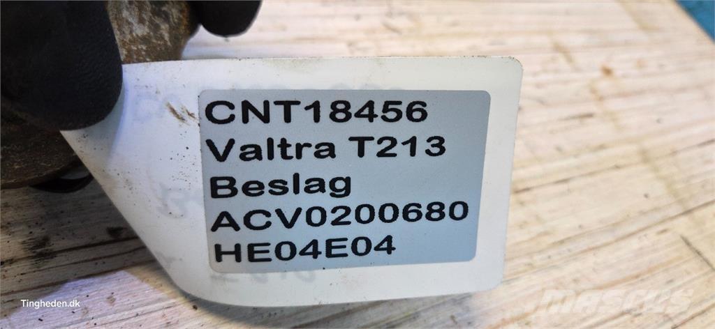 Valtra T213 其他曳引機配件