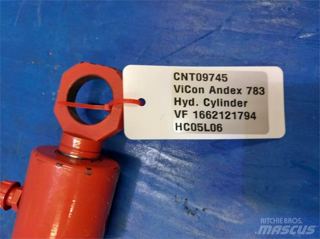 Vicon Andex 783 耙與翻草機
