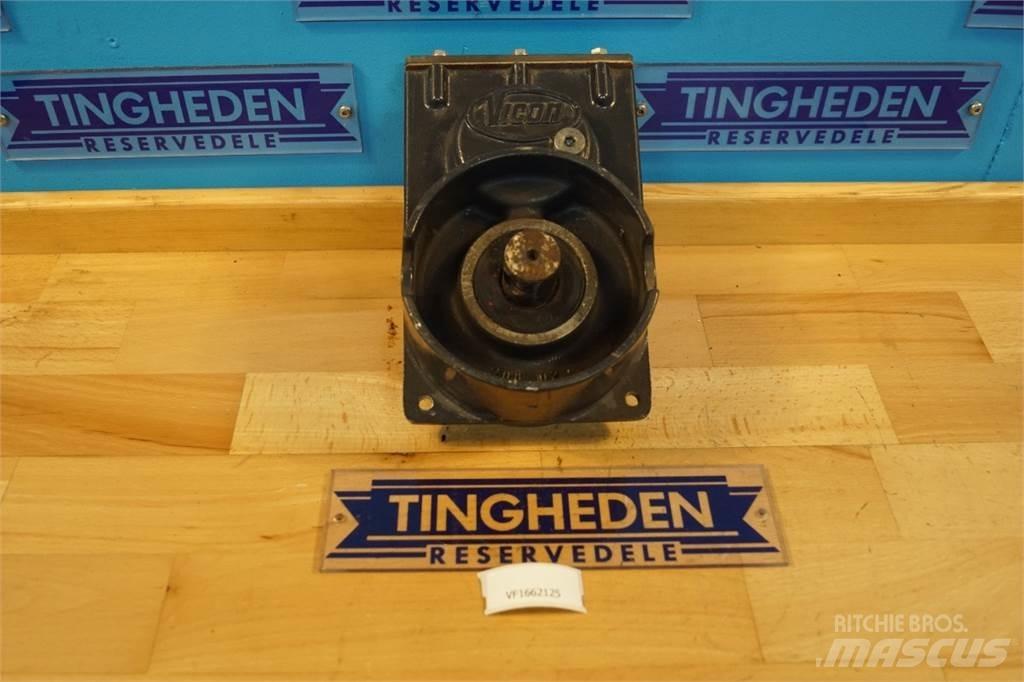 Vicon Gear 耙與翻草機