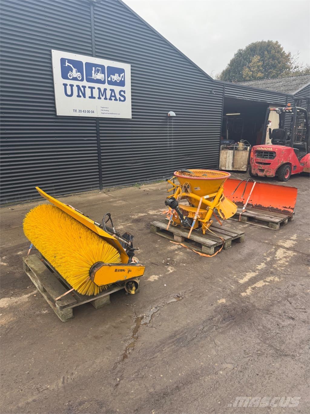  Vinterudstyr 掃倉機